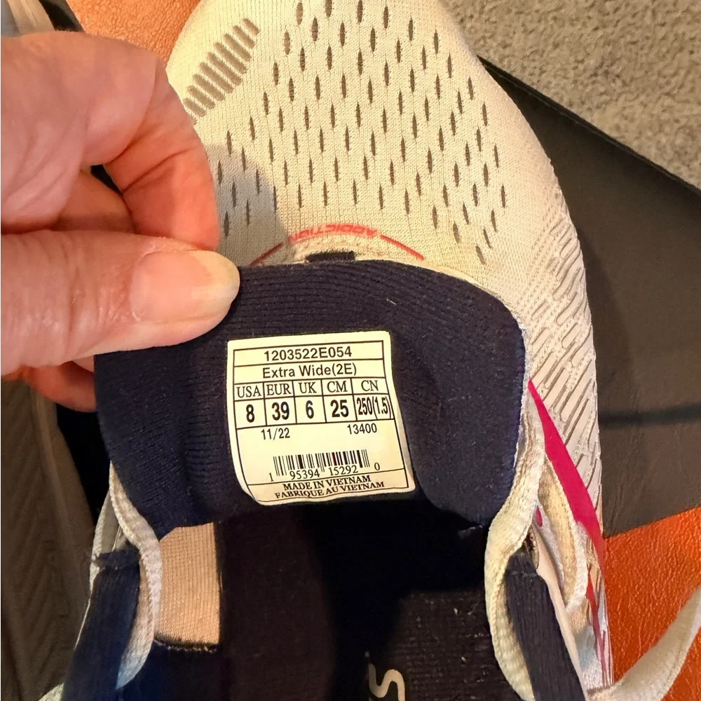 Brooks Women's Gray Athletic Shoes with Pink Highlights - Addiction GTS - Picture 4 of 5
